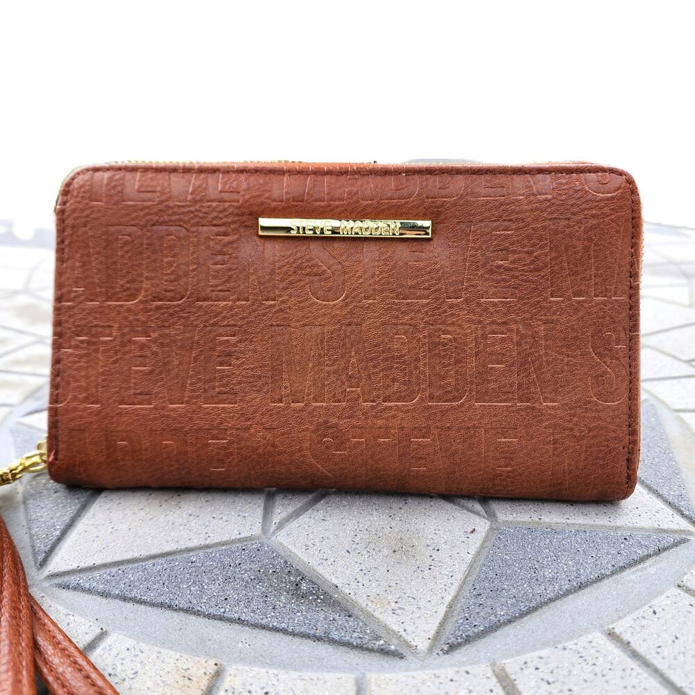 Steve Madden Embossed Monogram Zip Around Wallet Wristlet - Picture 10 of 10